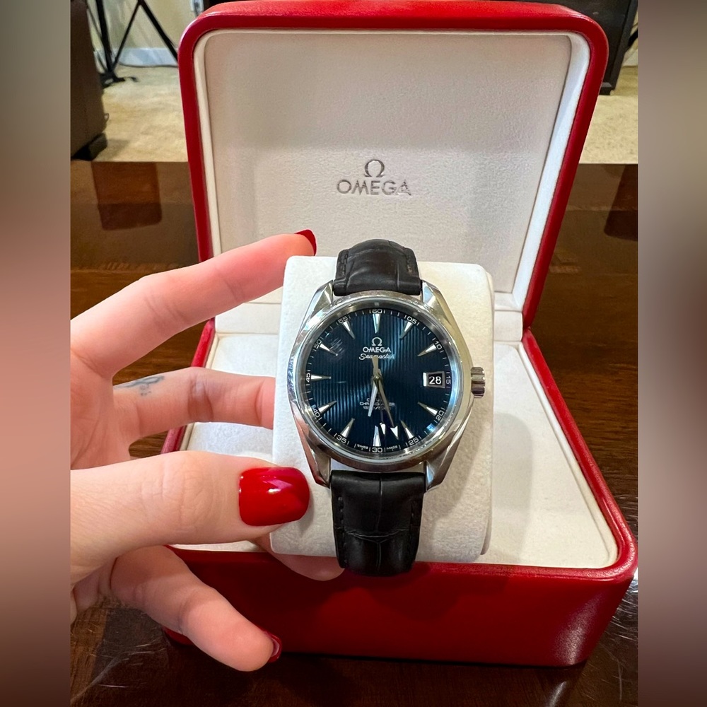 OMEGA Men Watch